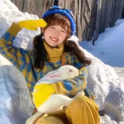 靳高妍